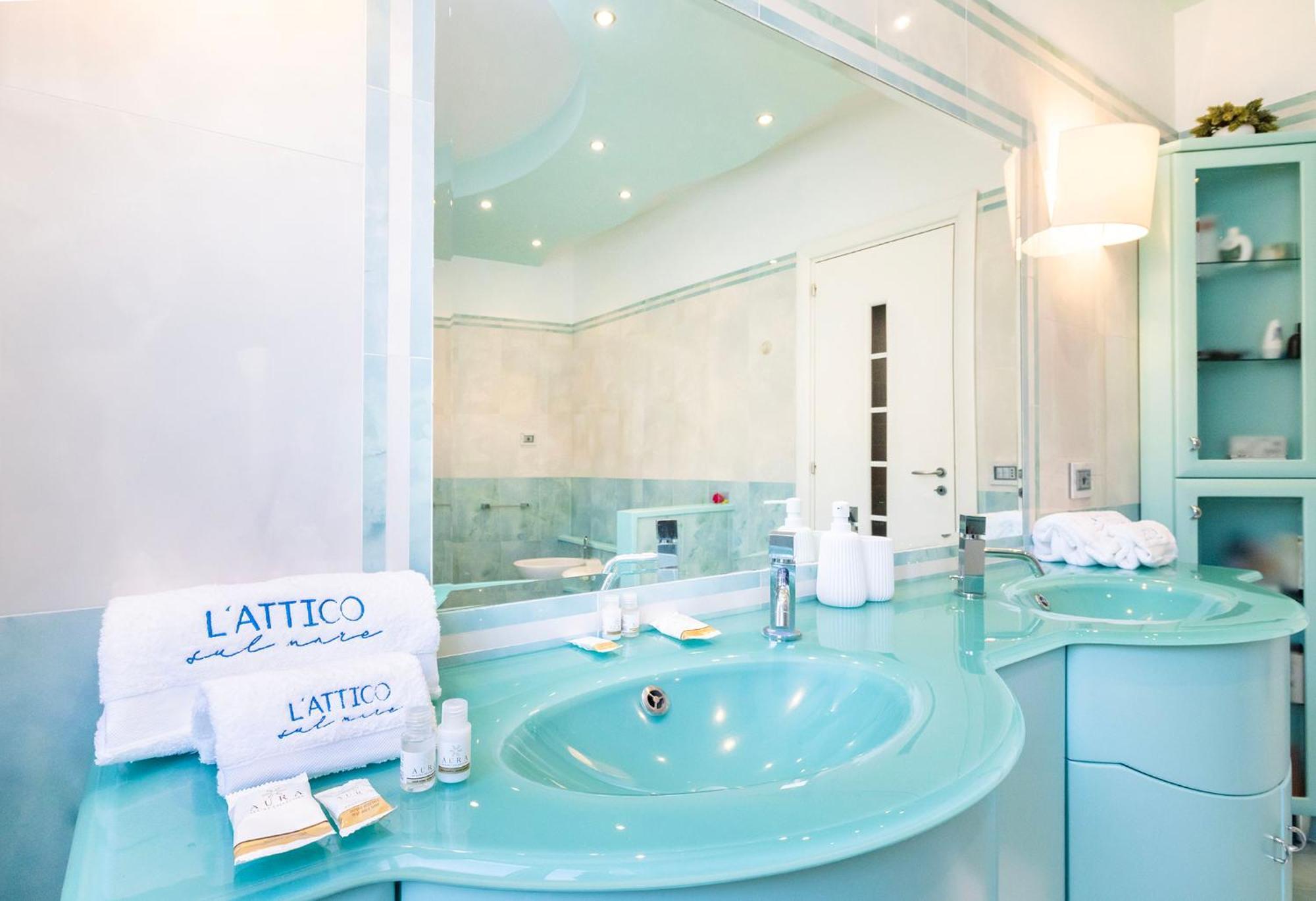 L'Attico Sul Mare - Exclusive Penthouse, Vieste Bagian luar foto