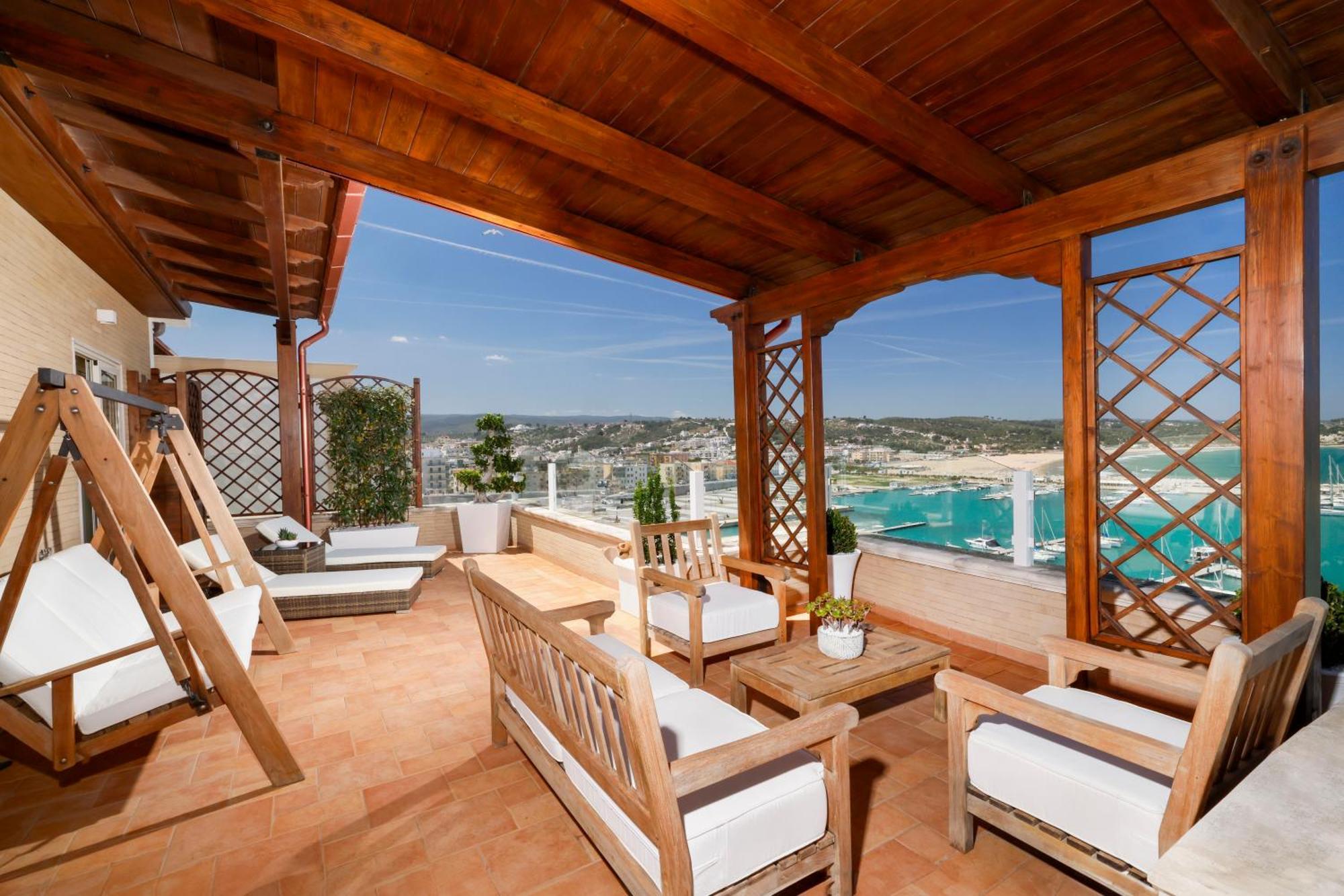 L'Attico Sul Mare - Exclusive Penthouse, Vieste Ruang foto